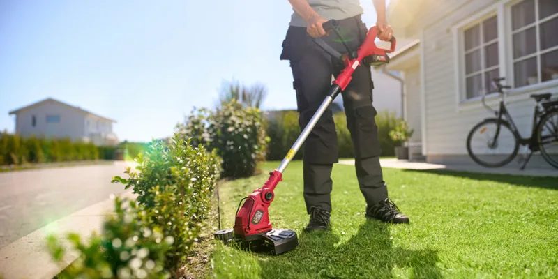 Trimmers och röjsågar